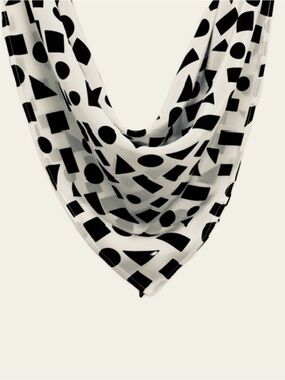 NWT SILKLETTE Geometrics 100% Fine Silk Black/Cream Kerchief Scarf